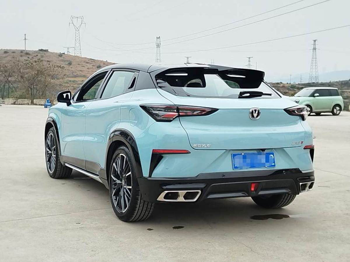 長(zhǎng)安 UNI-T  2023款 第二代 1.5T 尊享型圖片