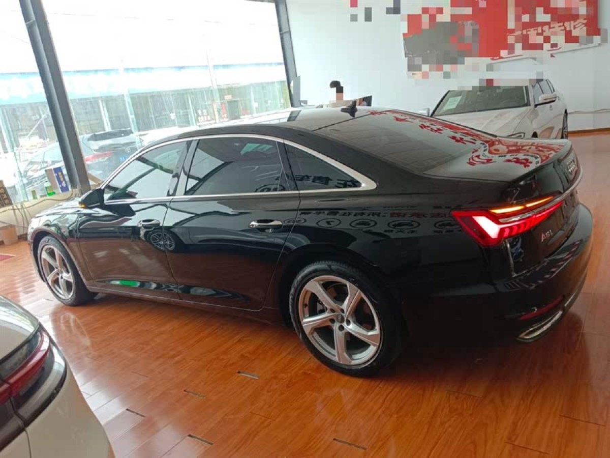 奧迪 奧迪A6L  2021款 45 TFSI quattro 臻選致雅型圖片