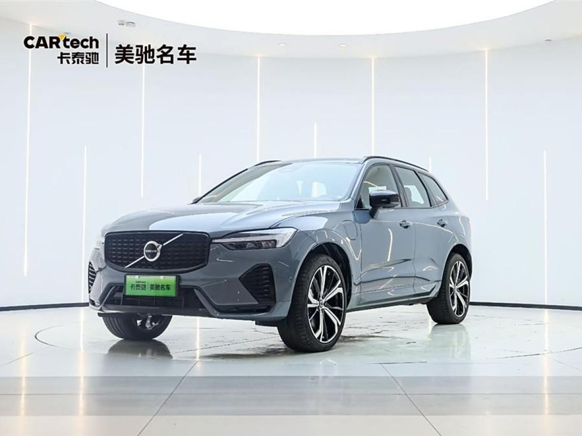 2023年2月沃爾沃 XC60新能源  2024款 T8 插電混動 長續(xù)航四驅(qū)智遠運動版