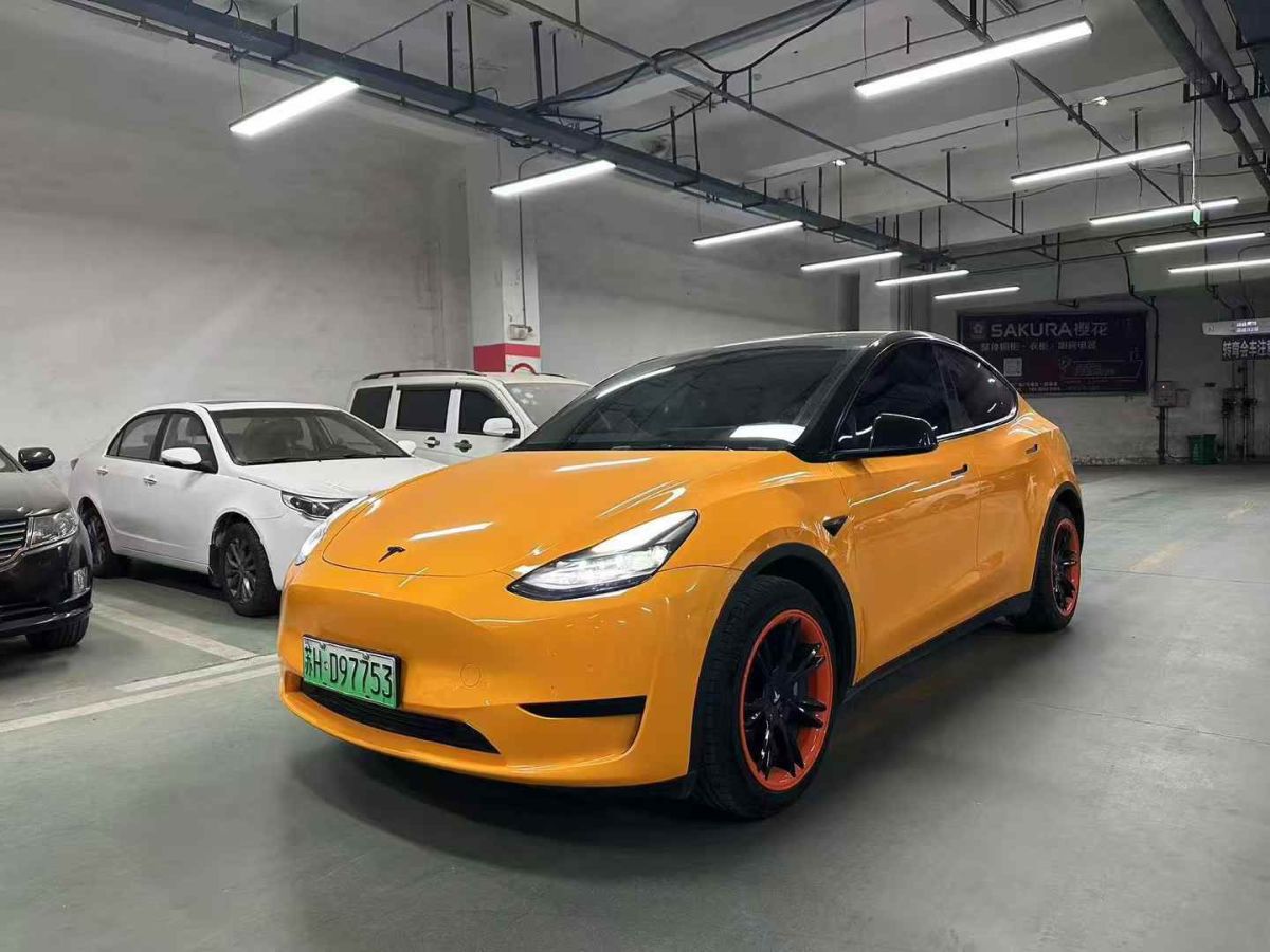 特斯拉 Model S  2023款 三電機(jī)全輪驅(qū)動(dòng) Plaid版圖片