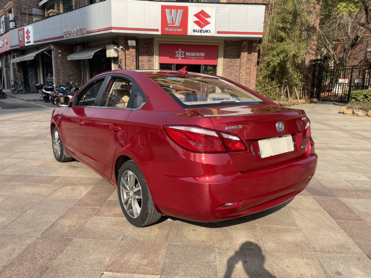 長(zhǎng)安 逸動(dòng)  2015款 1.6L 自動(dòng)尊貴型圖片