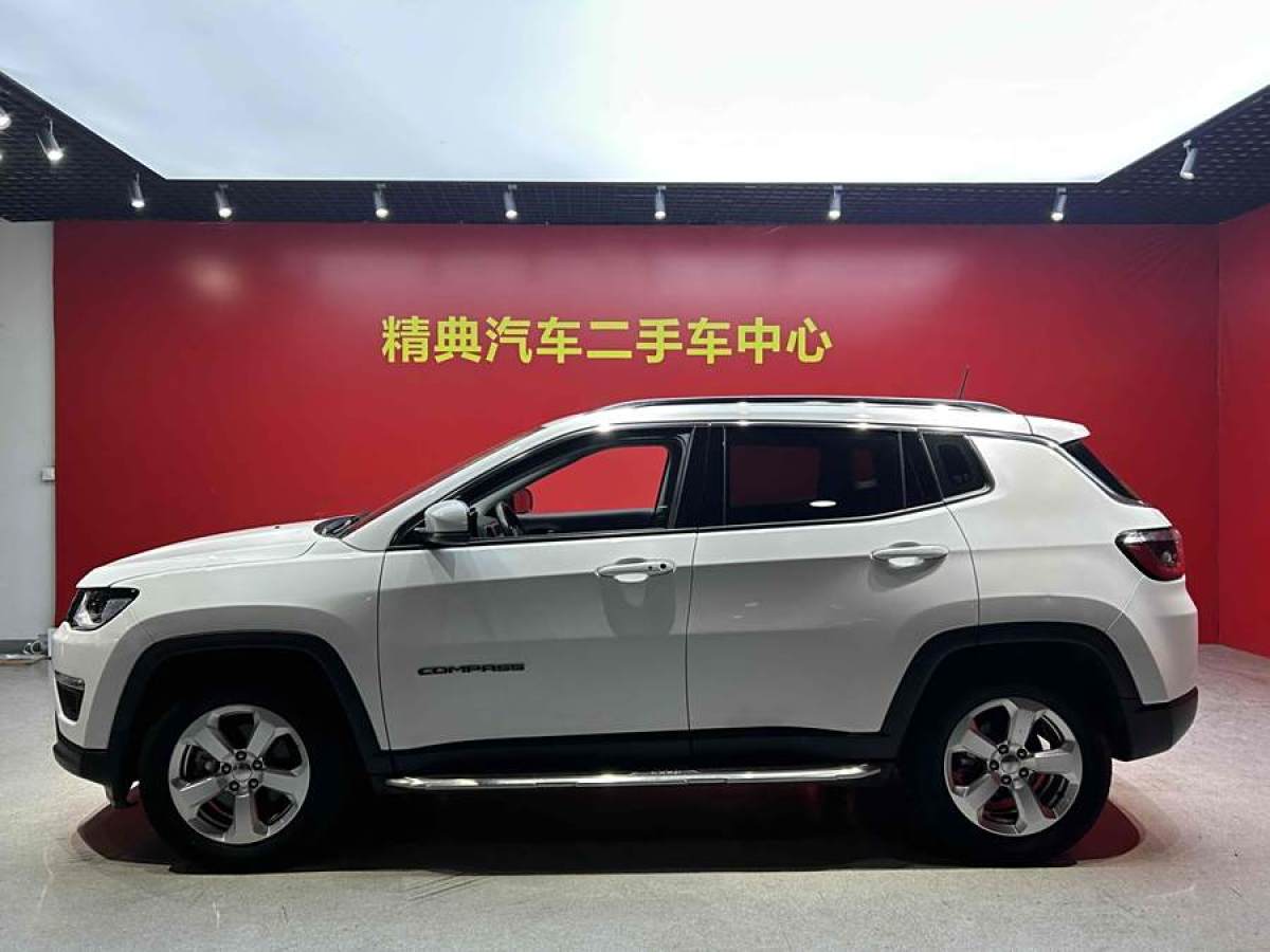 Jeep 指南者  2019款 200T 自動(dòng)家享-互聯(lián)大屏版圖片