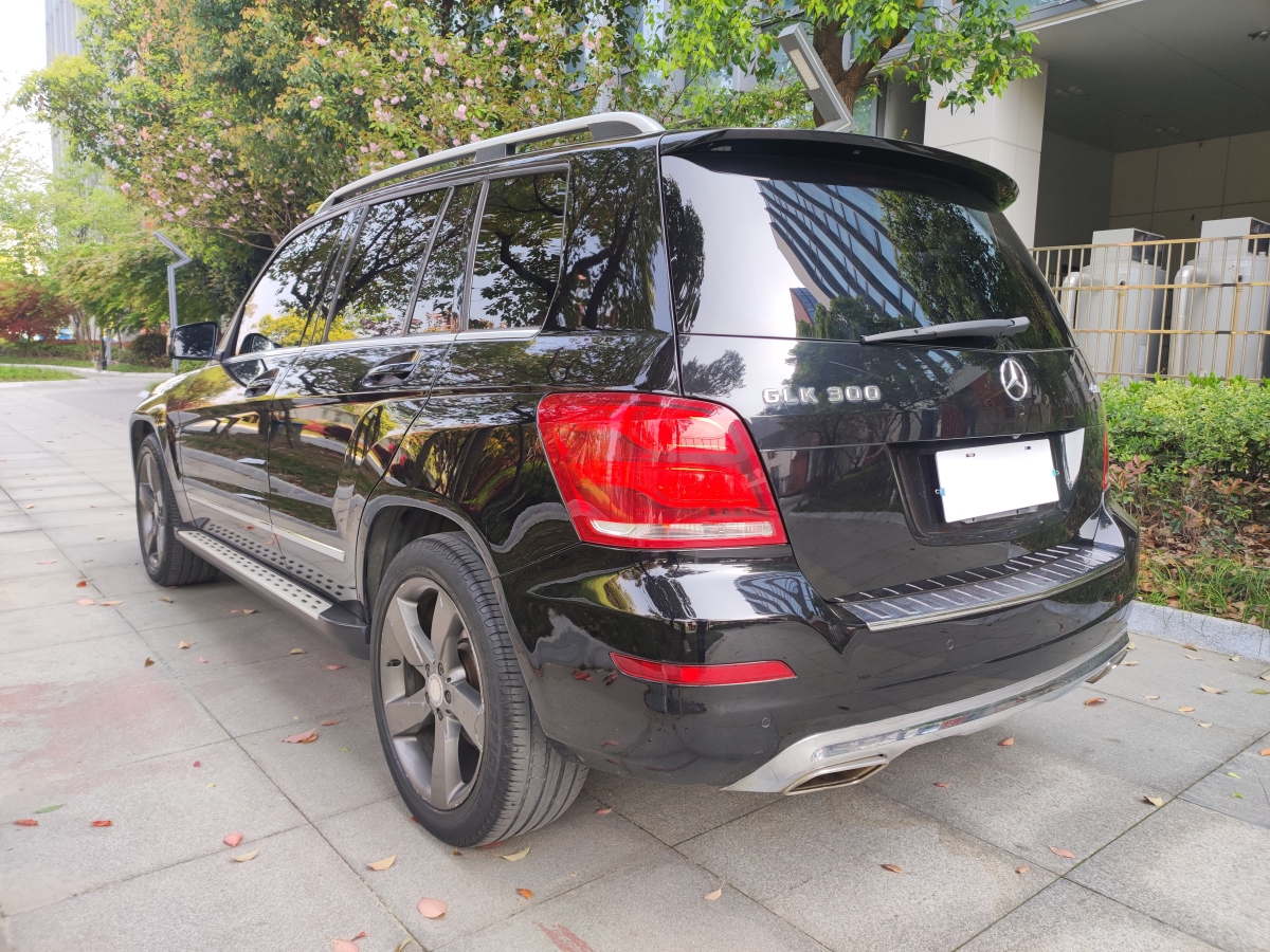 2014年1月奔馳 奔馳GLK級  2013款 GLK 300 4MATIC 動感天窗型