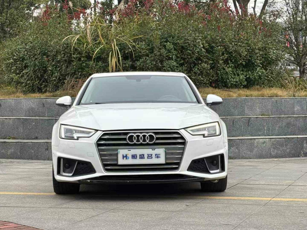 奧迪 奧迪A4L  2019款 35 TFSI 進(jìn)取型 國V圖片