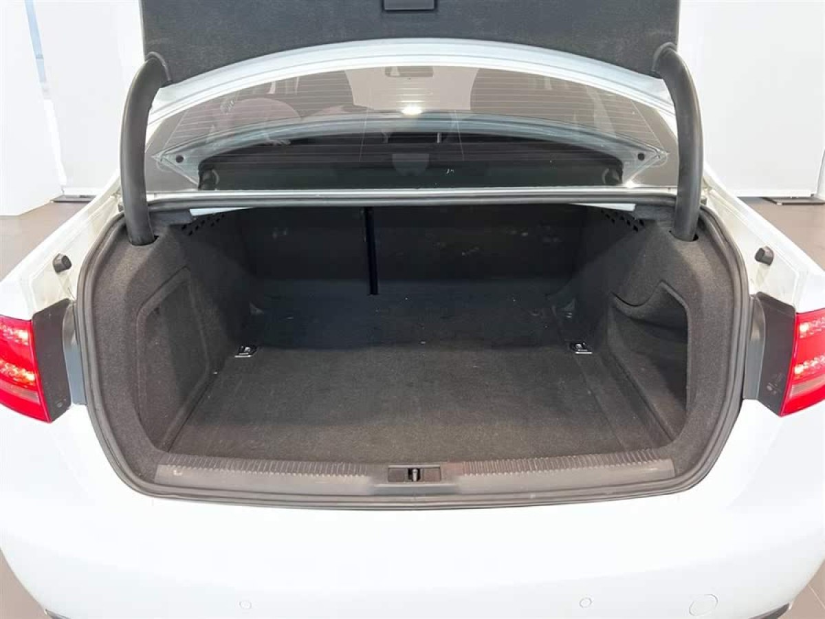 奧迪 奧迪A4L  2011款 2.0 TFSI 舒適型圖片