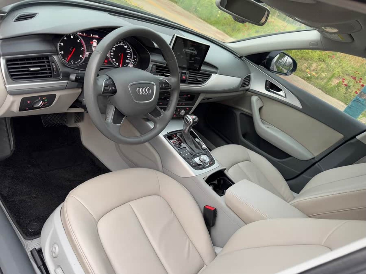 奧迪 奧迪A6L  2015款 TFSI 百萬(wàn)紀(jì)念智領(lǐng)型圖片