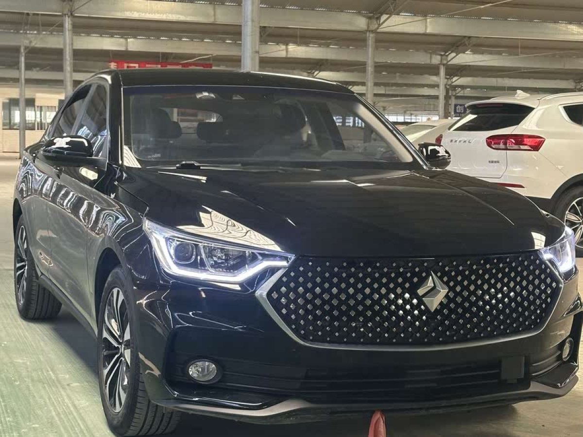 寶駿 RC-6  2019款 1.5T CVT 24小時(shí)在線尊貴型圖片
