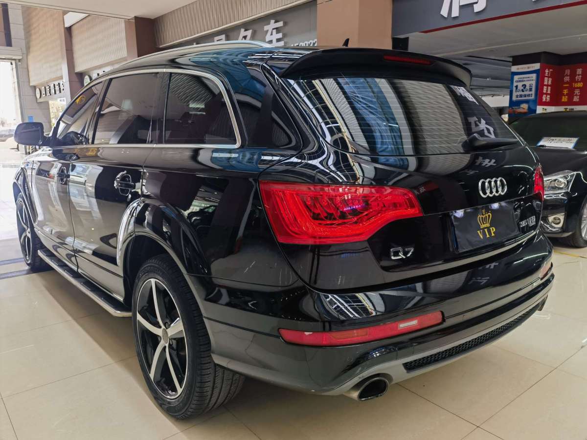 奧迪 奧迪Q7  2013款 35 TFSI 技術(shù)型圖片