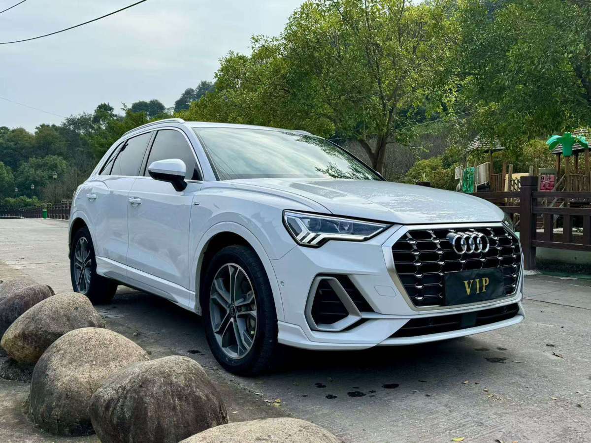 奧迪 奧迪Q3  2023款 改款 40 TFSI 時尚動感型圖片