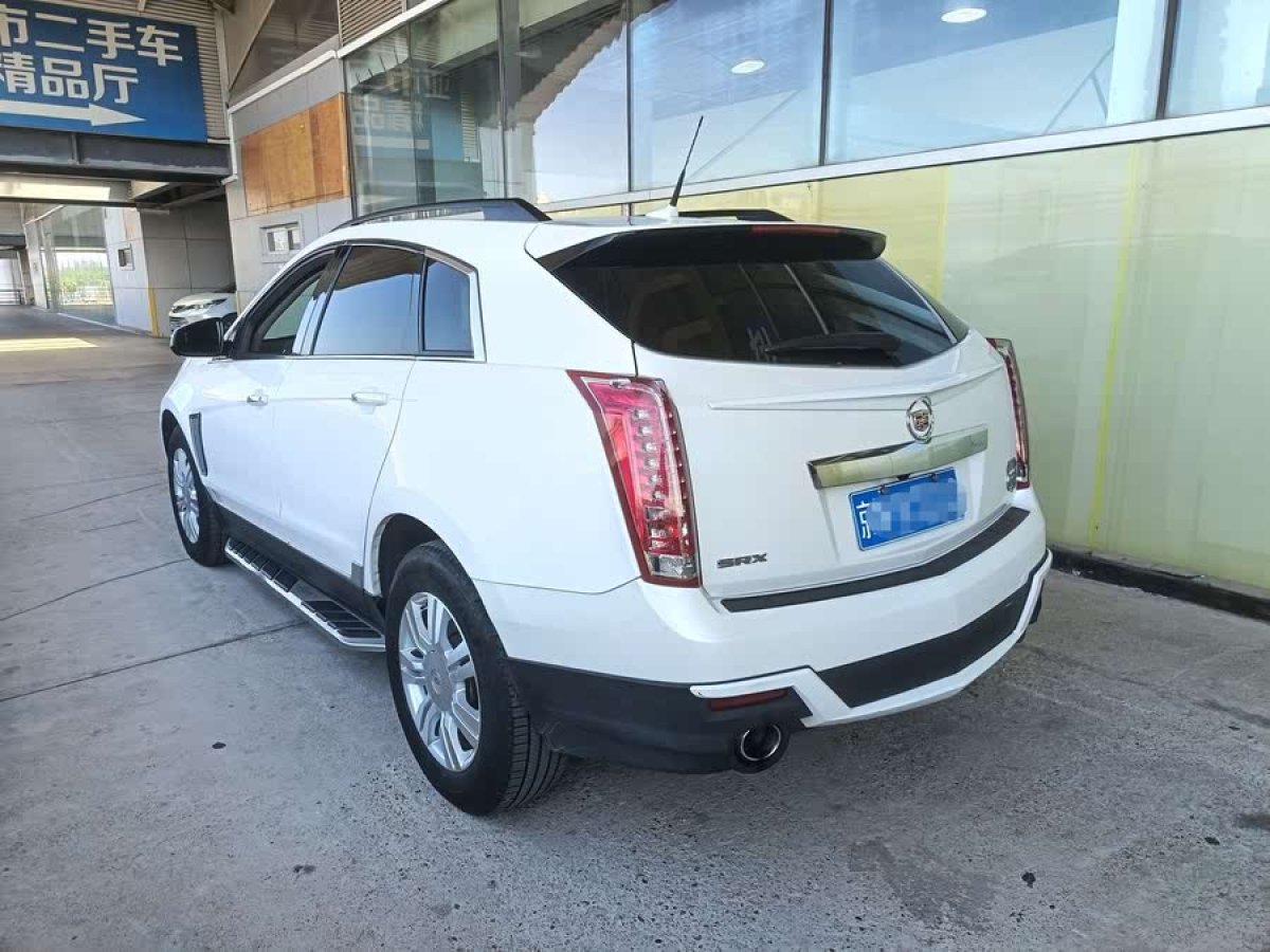 凱迪拉克 SRX  2015款 3.0L 舒適型圖片