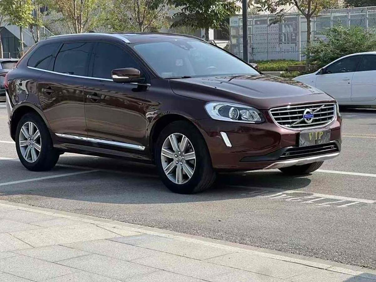 沃爾沃 XC60  2016款 T5 智進(jìn)版圖片