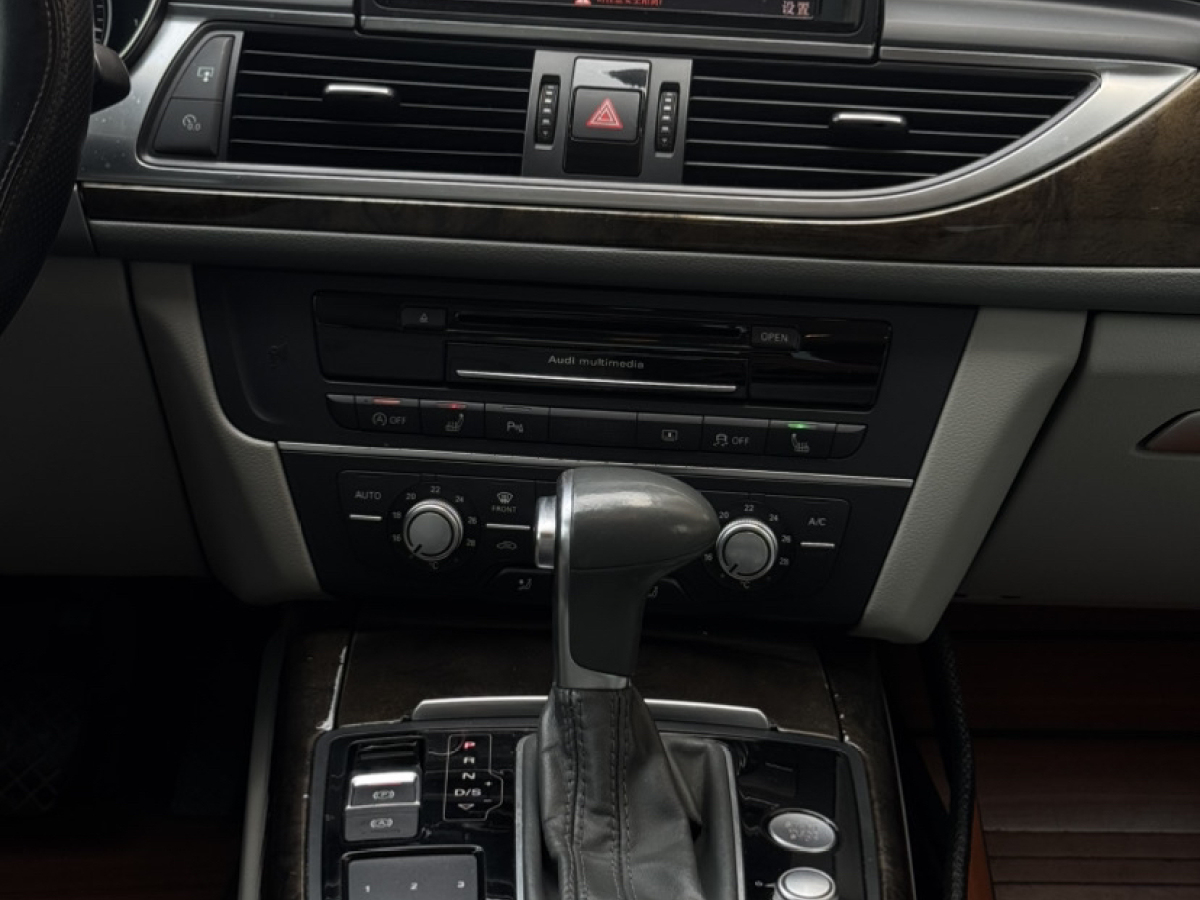 奧迪 奧迪A6L  2014款 TFSI 標準型圖片