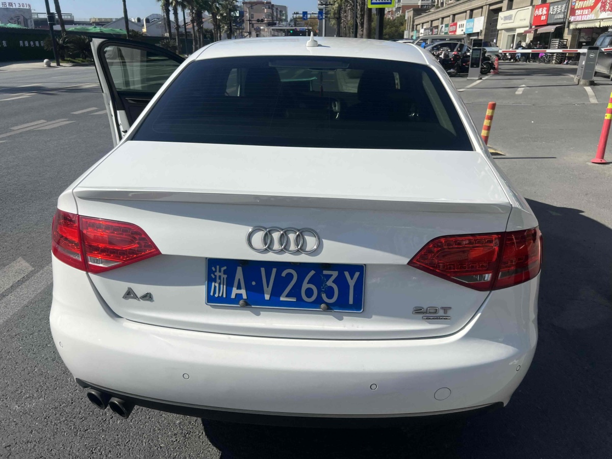 奧迪 奧迪A4L  2010款 2.0 TFSI 舒適型圖片