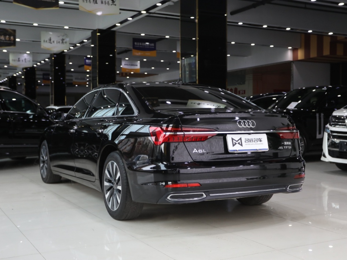 奧迪 奧迪A6L  2022款 45 TFSI 臻選致雅型圖片