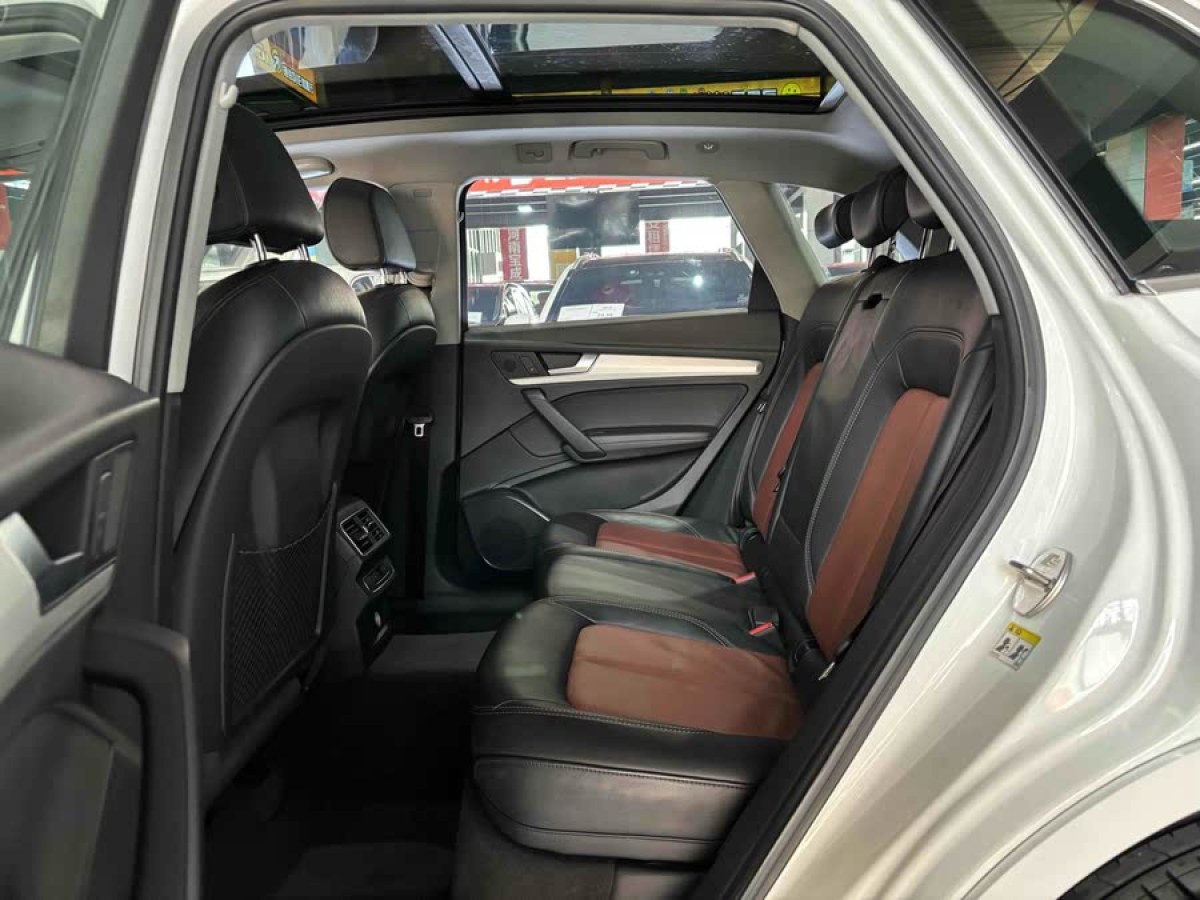 奧迪 奧迪Q5L  2020款 改款 40 TFSI 榮享進取型圖片