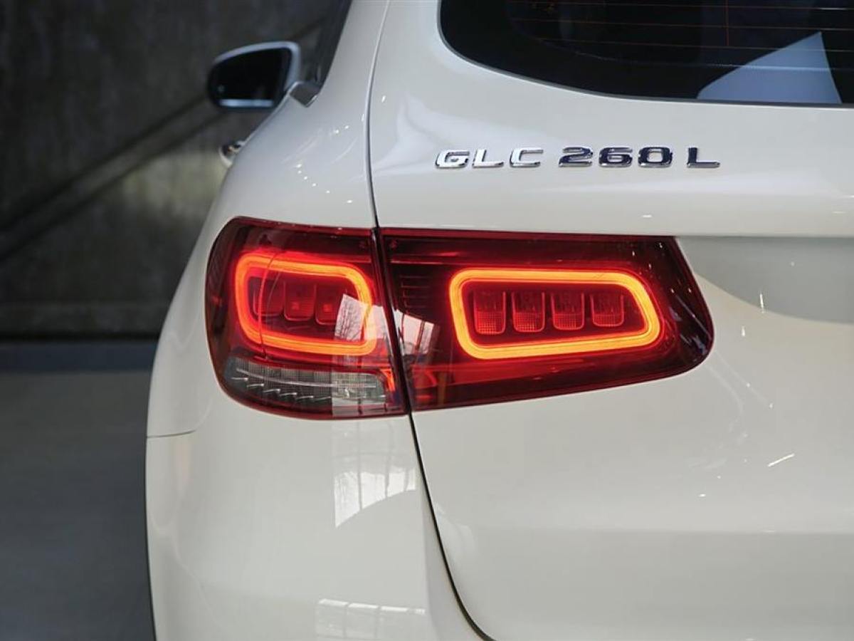 奔馳 奔馳GLC  2018款 改款 GLC 300 4MATIC 動感型圖片