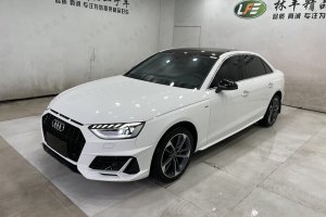 奥迪A4L 奥迪 40 TFSI 豪华动感型