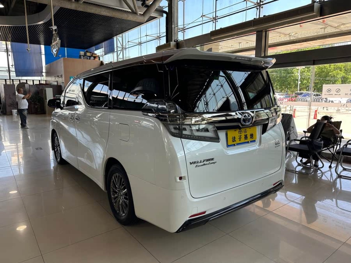 豐田 威爾法  2020款 雙擎 2.5L HV尊貴版圖片