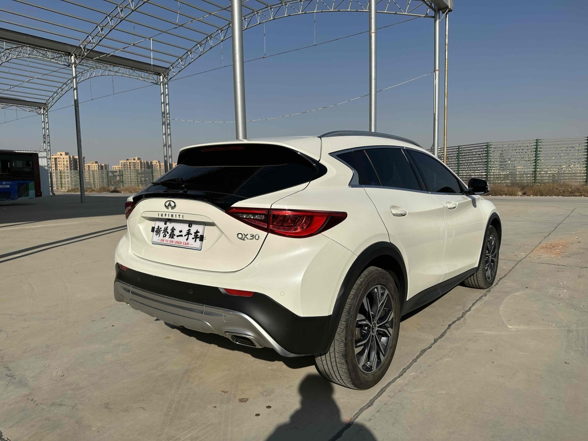 【蘭州二手車】2018年10月_二手英菲尼迪 qx30 2017款 1.