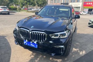 宝马X5 宝马 改款 xDrive 30Li 尊享型M运动套装