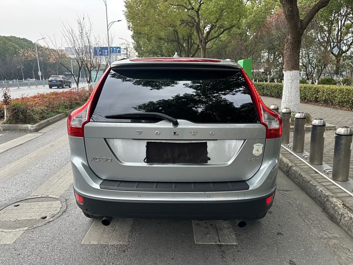 沃爾沃 XC60  2011款 2.0T 智雅版圖片