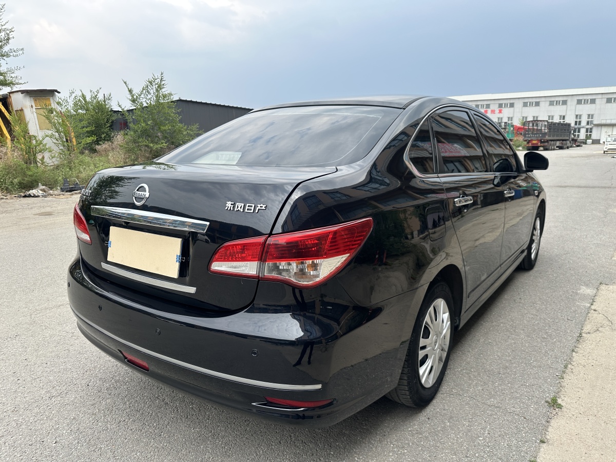 日產(chǎn) 軒逸  2016款 經(jīng)典 1.6XE 自動領(lǐng)先版圖片