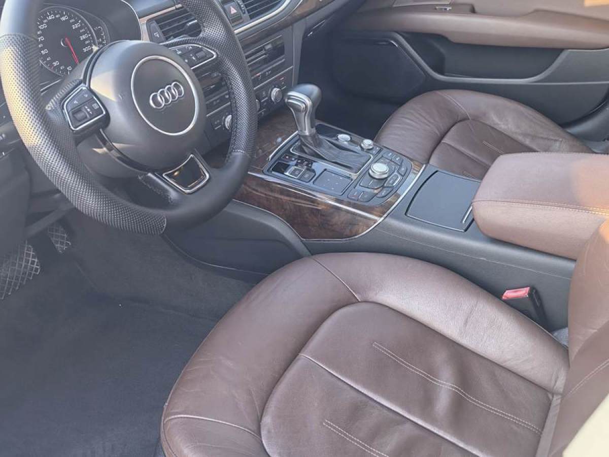 奧迪 奧迪A7  2012款 3.0TFSI quattro豪華型圖片