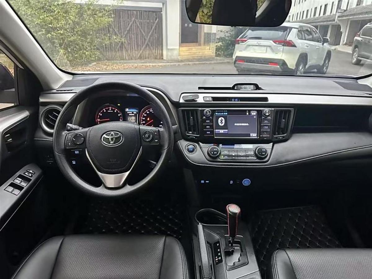 豐田 RAV4榮放  2019款 2.0L CVT兩驅(qū)風尚X限量版 國VI圖片