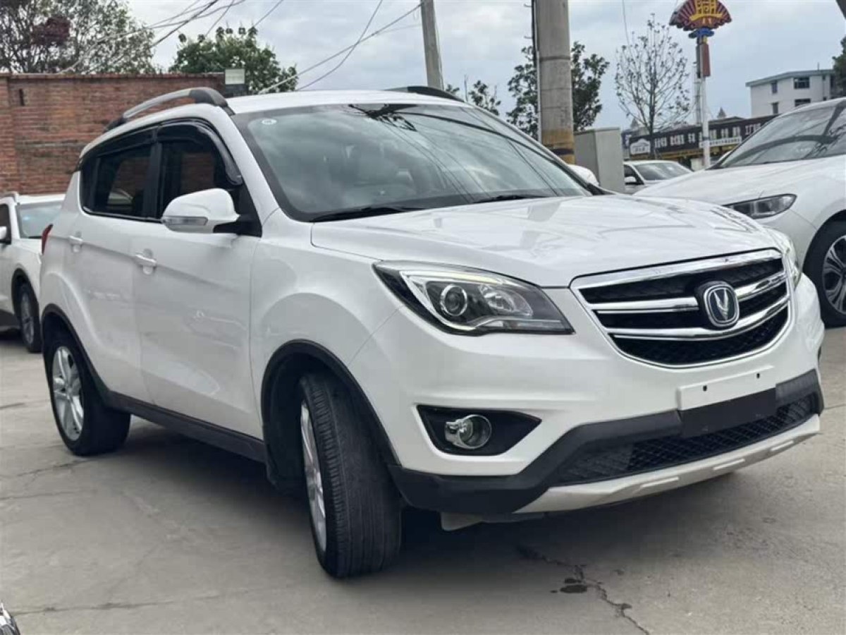 長(zhǎng)安 CS35  2017款 1.6L 手動(dòng)豪華型圖片