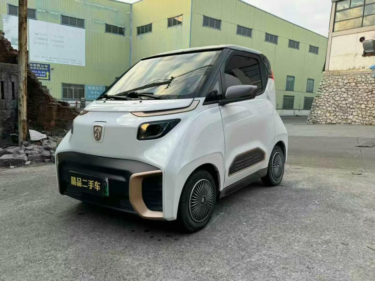 寶駿 E200 圖片