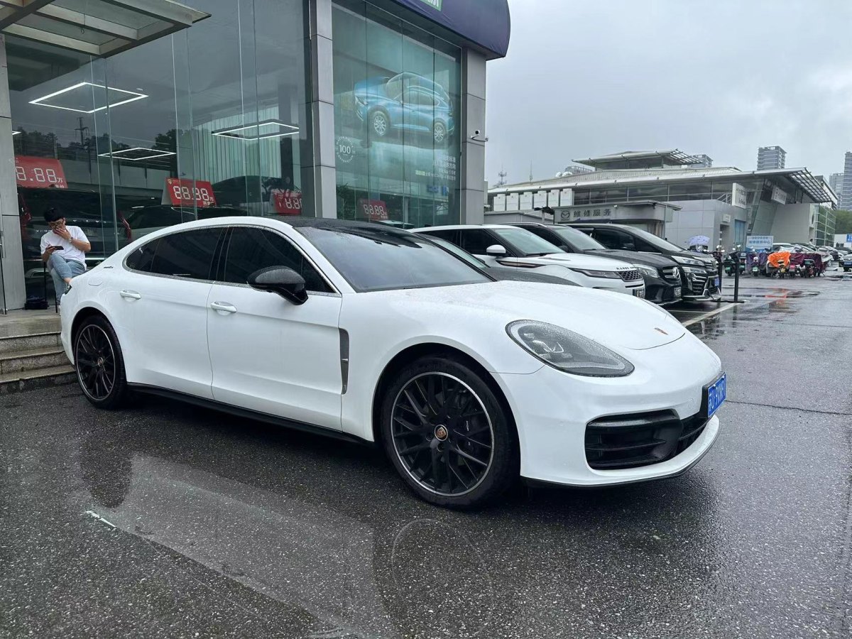 保时捷 Panamera  2023款 Panamera 行政加长版 2.9T图片