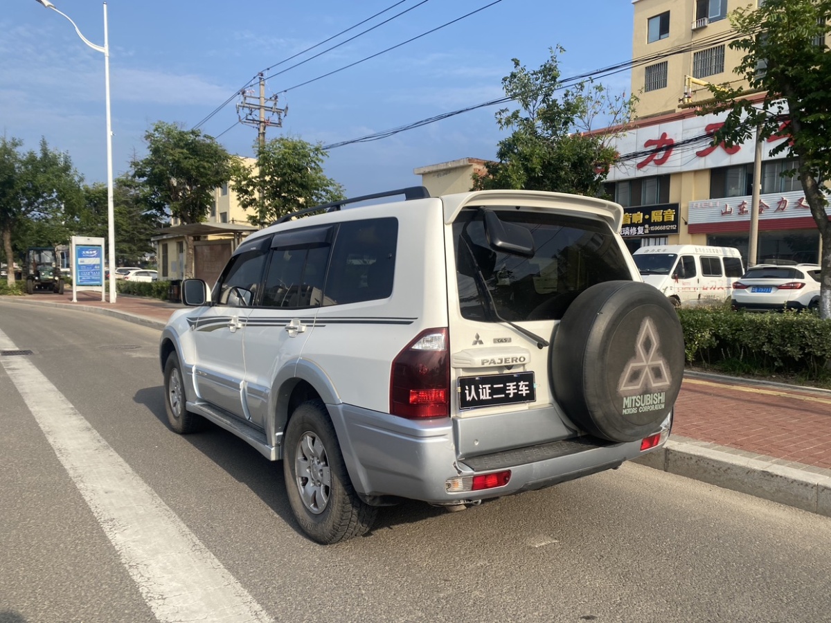 三菱 帕杰羅  2006款 3.0L AT GLX圖片