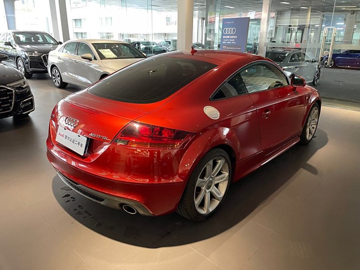 奧迪 奧迪TT  2013款 TT Coupe 45 TFSI 彩色夢幻版圖片