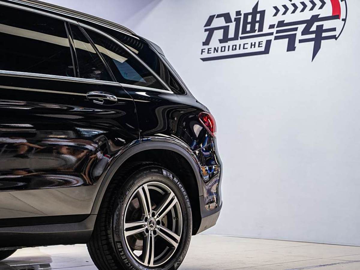 2019年11月奔馳 奔馳GLC  2020款 改款 GLC 260 L 4MATIC 豪華型