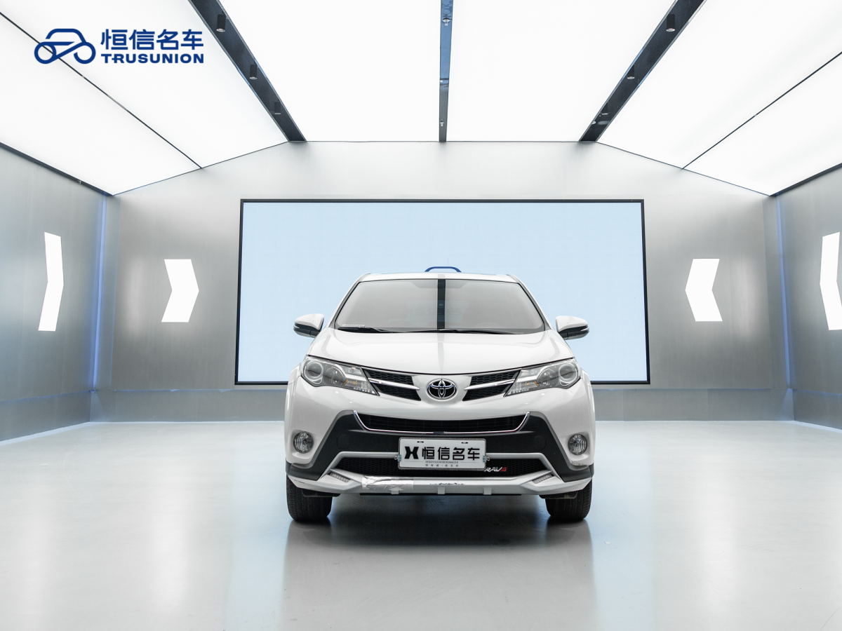 豐田 RAV4  2016款 榮放 2.0L CVT兩驅(qū)舒適版圖片