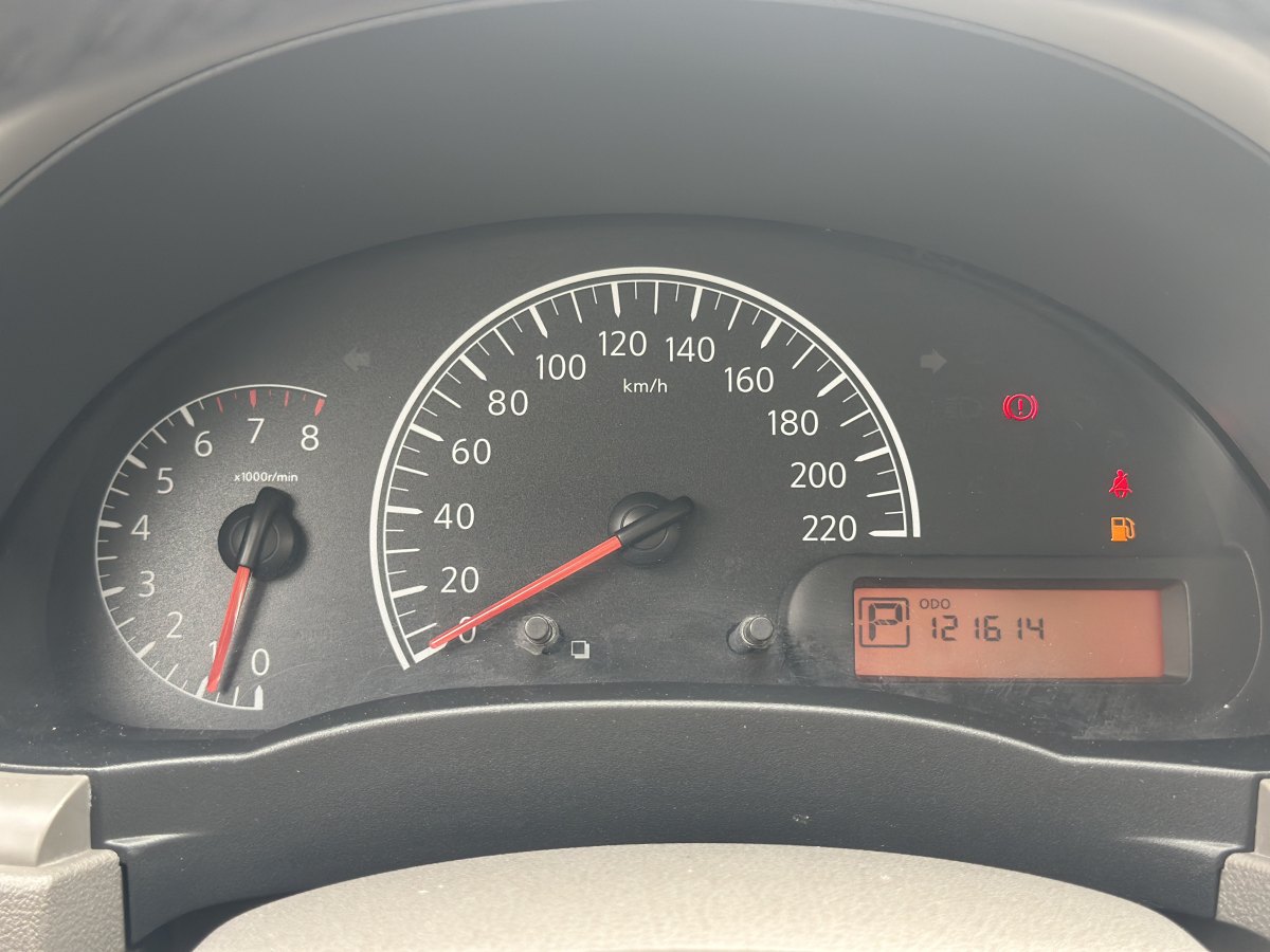 日產(chǎn) 陽光  2015款 1.5XE CVT舒適版圖片