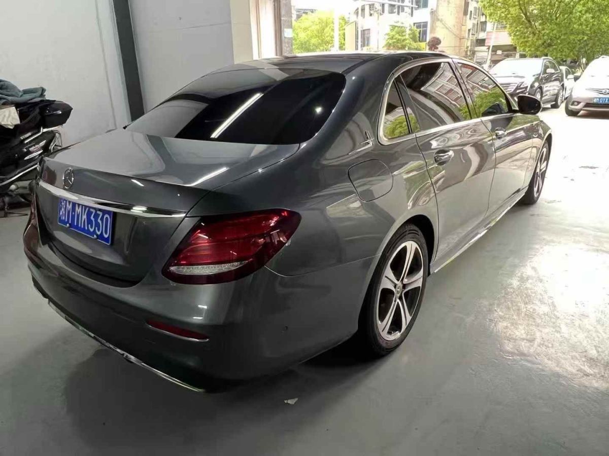 奔馳 奔馳E級  2020款 E 350 L 運(yùn)動型 4MATIC圖片