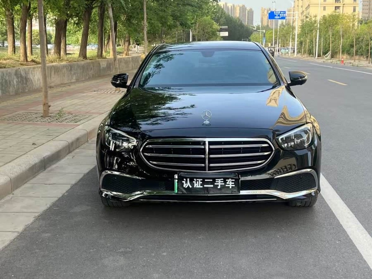 奔馳 奔馳E級新能源  2022款 改款 E 350 e L 插電式混合動力轎車圖片