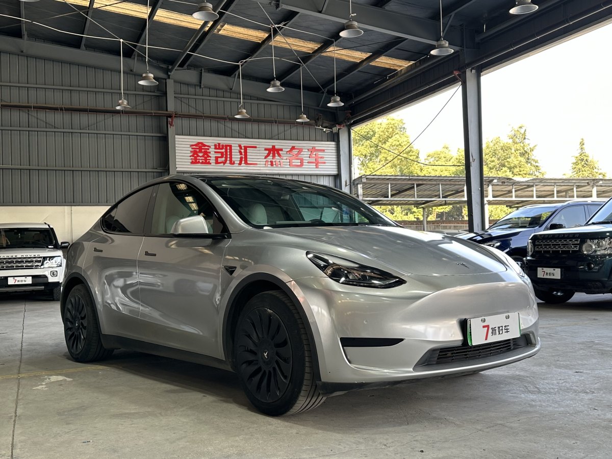 特斯拉 Model 3  2022款 后輪驅動版圖片