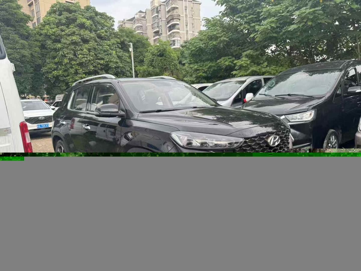 現(xiàn)代 ix35  2023款 2.0L 尊貴版LUX圖片