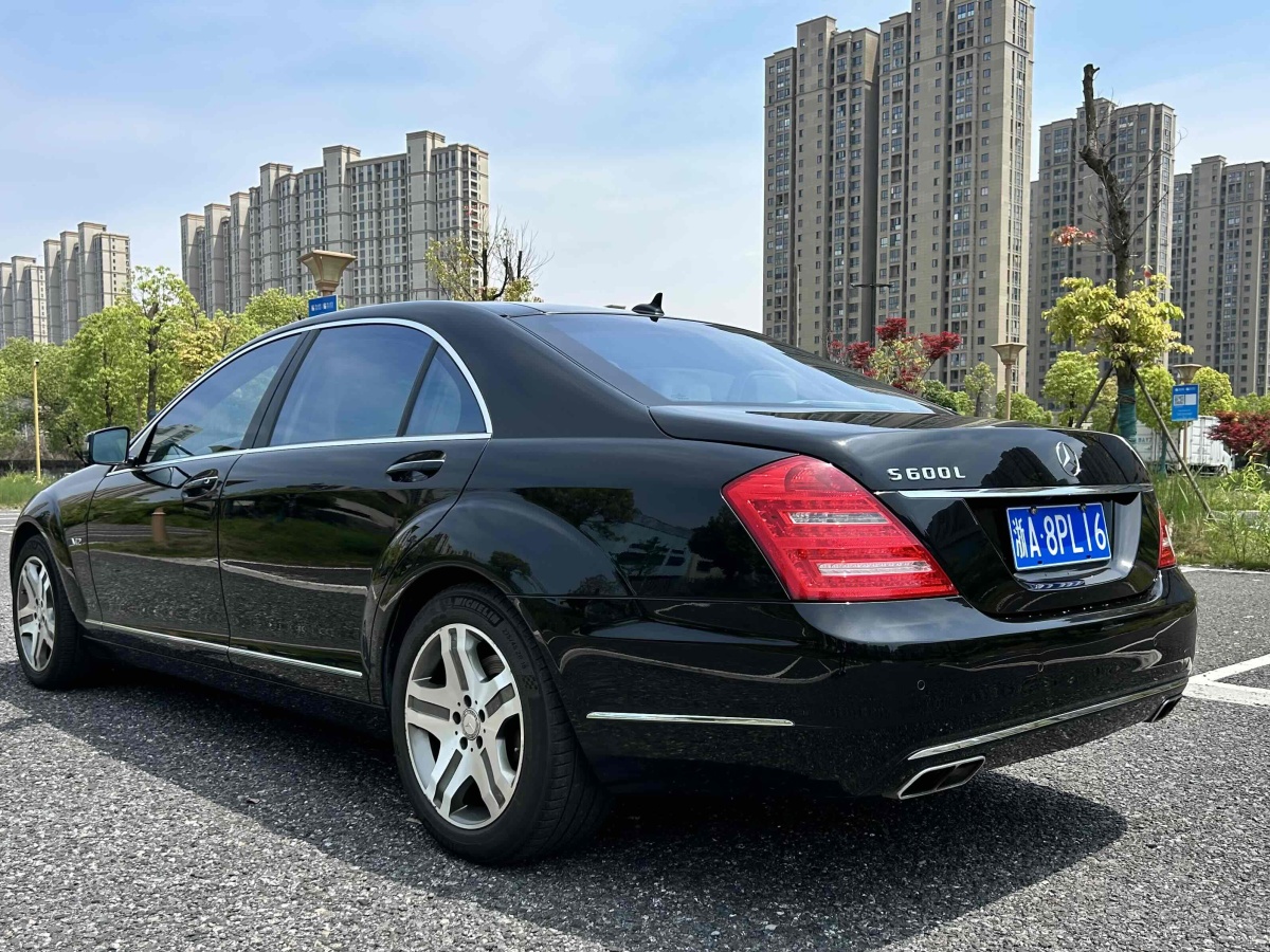 奔馳 奔馳S級(jí)  2012款 S 600 L Grand Edition圖片