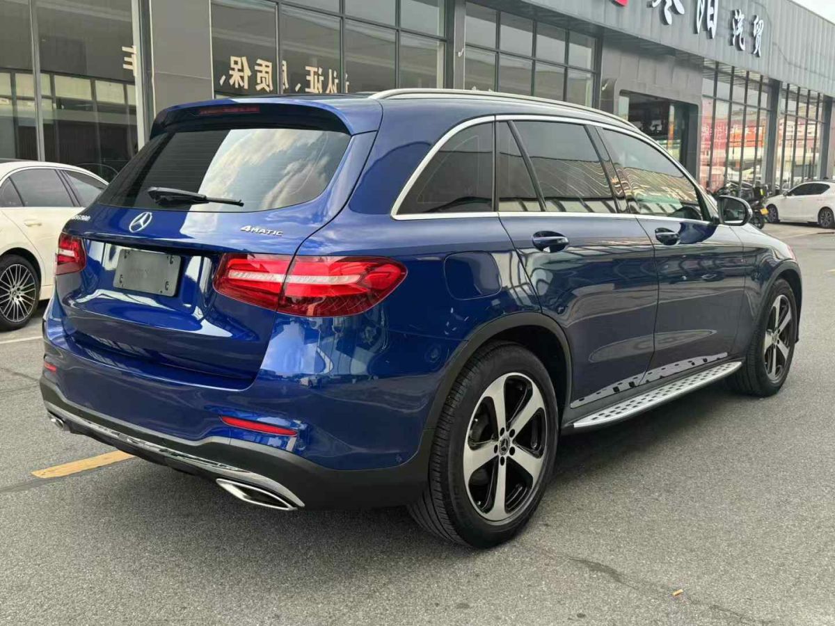 2018年7月奔馳 奔馳GLC  2018款 GLC 300 4MATIC 豪華型