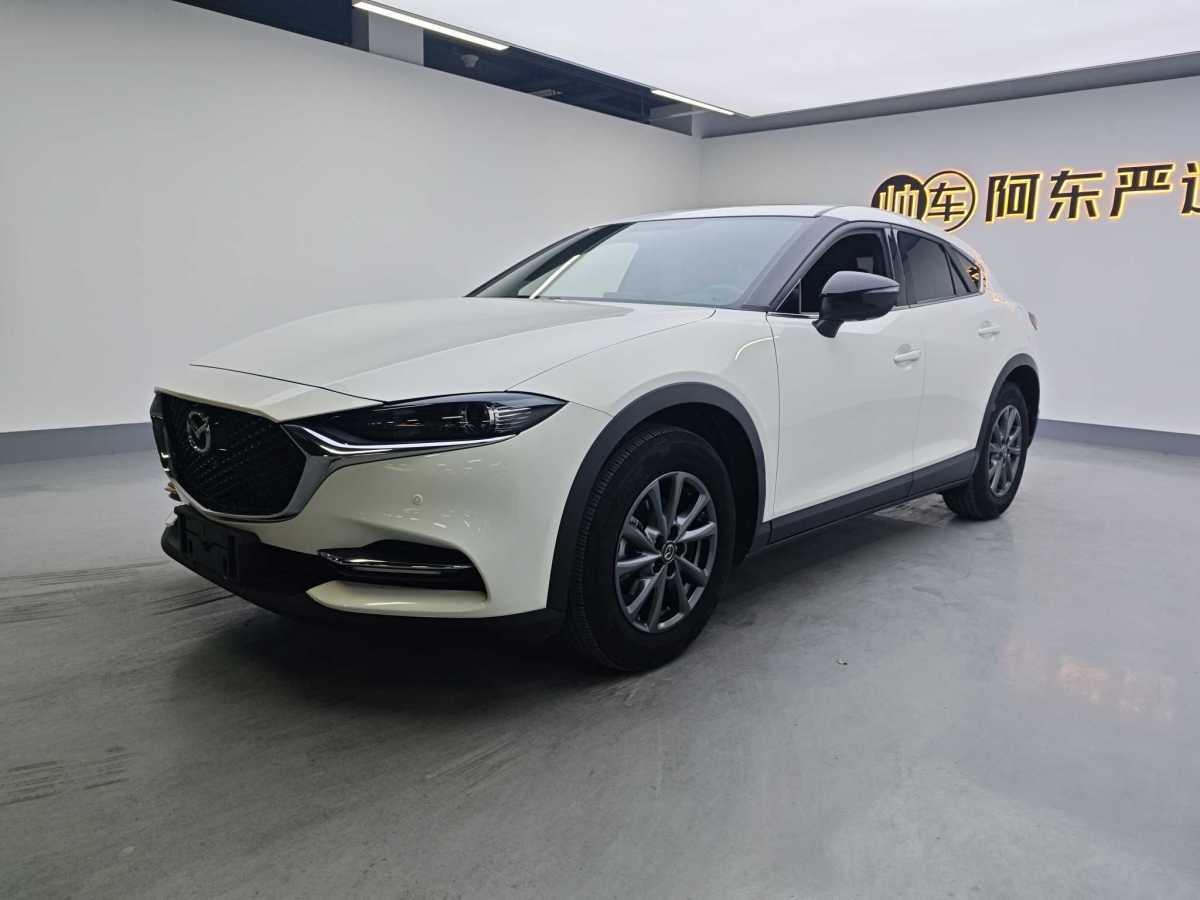 馬自達 CX-4  2021款 2.0L 自動兩驅(qū)藍天探索版圖片