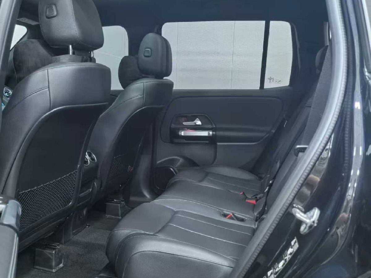 奔馳 奔馳GLC  2023款 GLC 300 4MATIC 轎跑SUV圖片