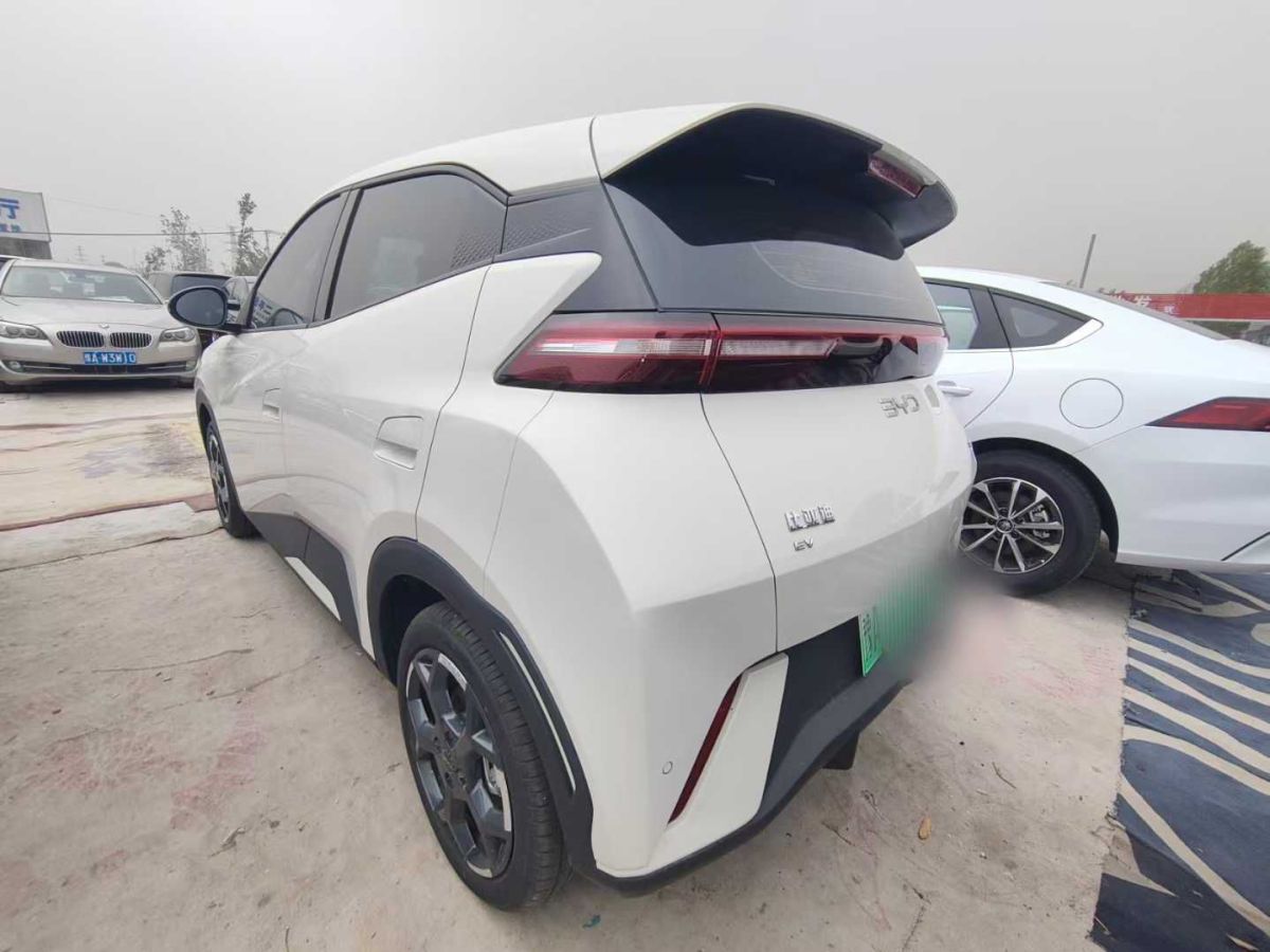凌寶汽車 凌寶uni  2025款 2024款 超甜版(手動(dòng)座椅) 15.97kWh圖片