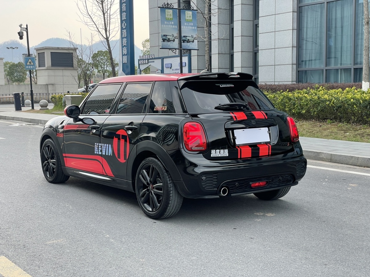 2019年5月MINI MINI  2018款 1.5T COOPER 賽車(chē)手 五門(mén)版