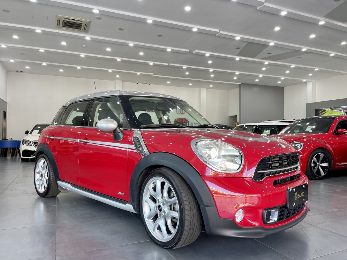 MINI COUNTRYMAN  2013款 1.6T COOPER S ALL4 滑雪版圖片