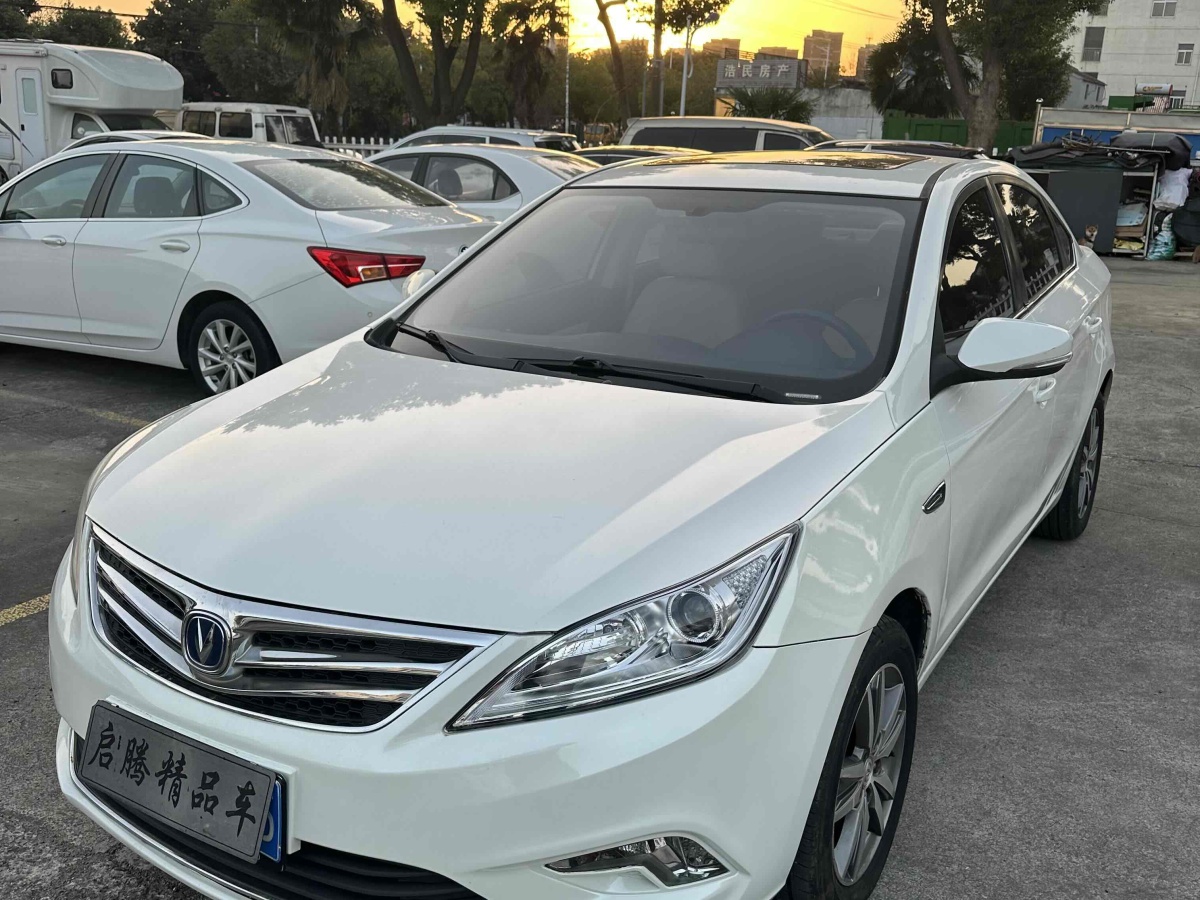 长安 逸动  2015款 1.6L 自动豪华型图片