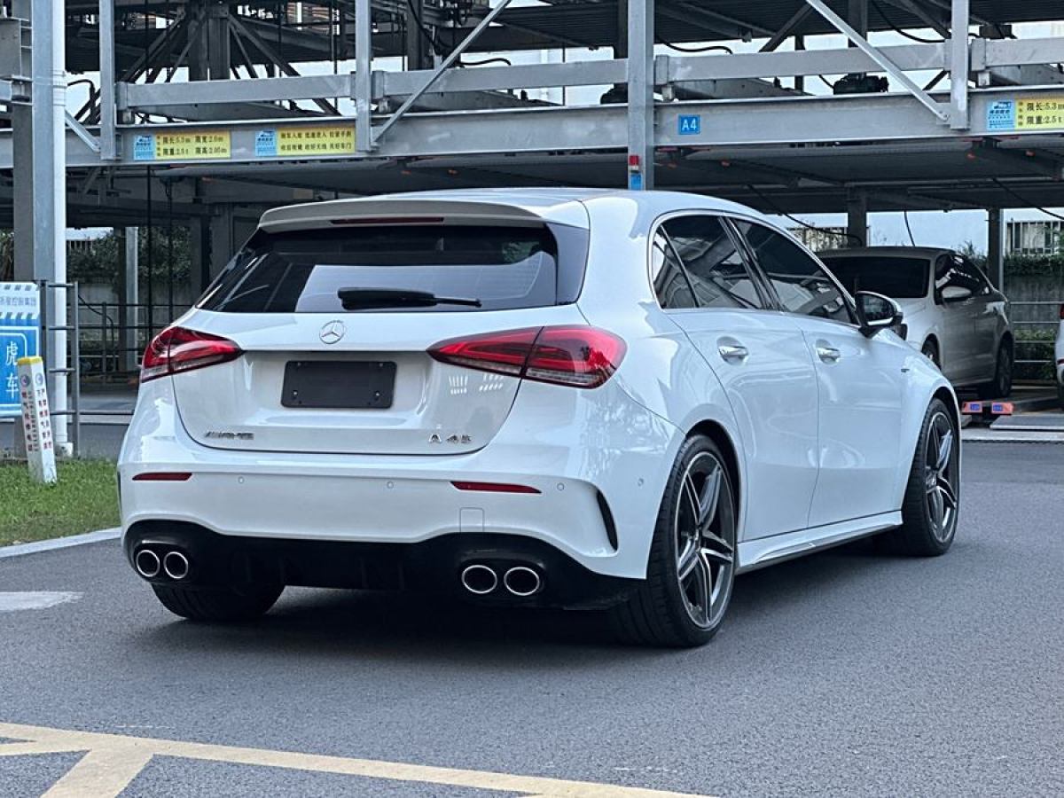 2021年12月奔馳 奔馳A級AMG  2022款 AMG A 45 4MATIC+