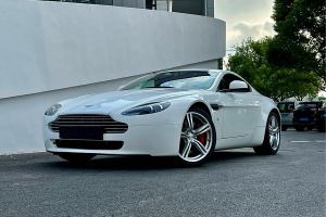 V8 Vantage 阿斯顿·马丁 4.7L Sportshift Coupe